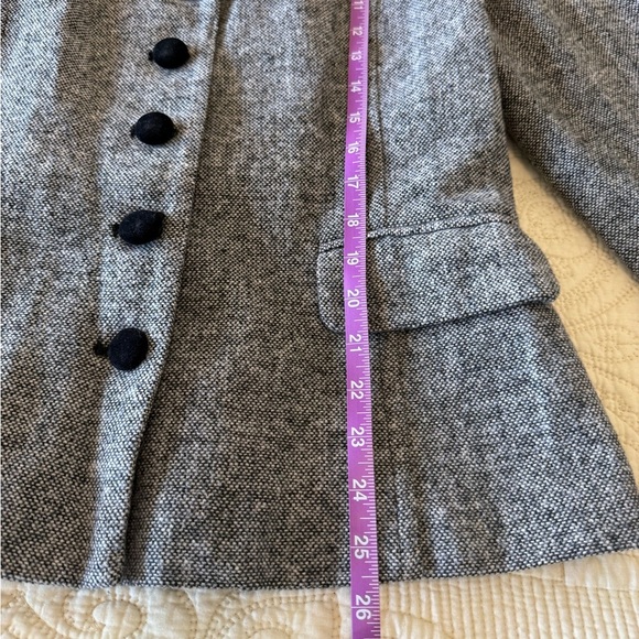 VINTAGE Gray Women's Blazer Jacket Black Velvet Details - Size 10 - Picture 5 of 9